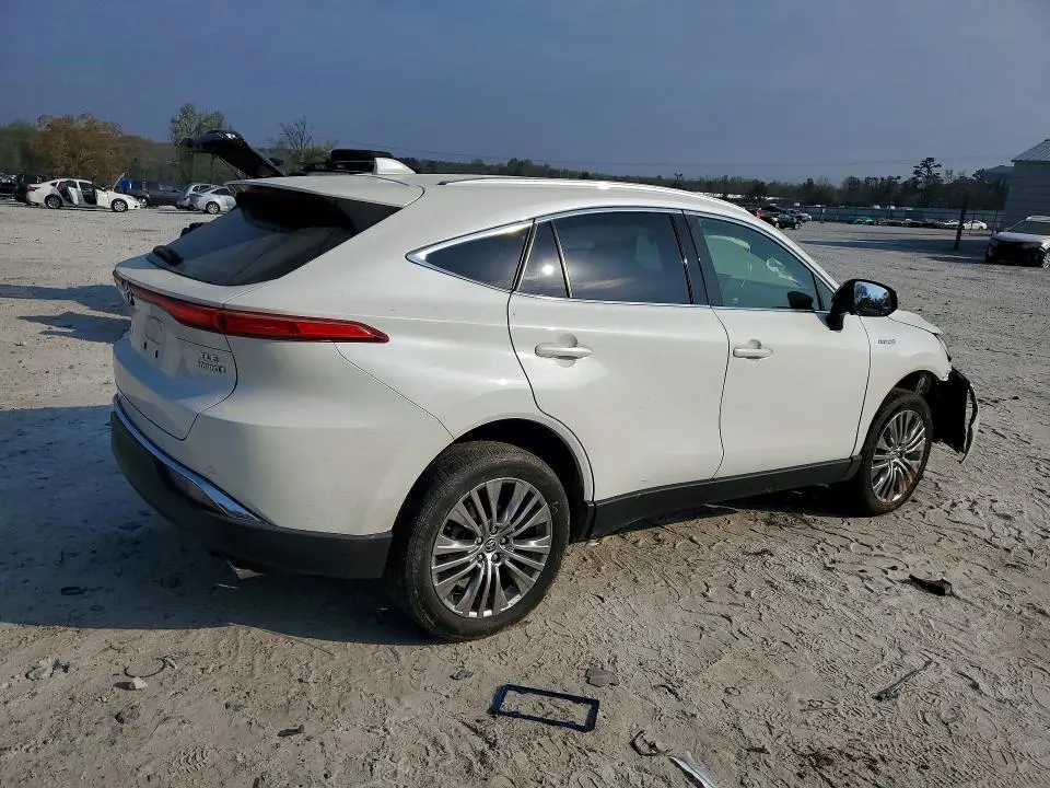 2021 TOYOTA VENZA XLE  