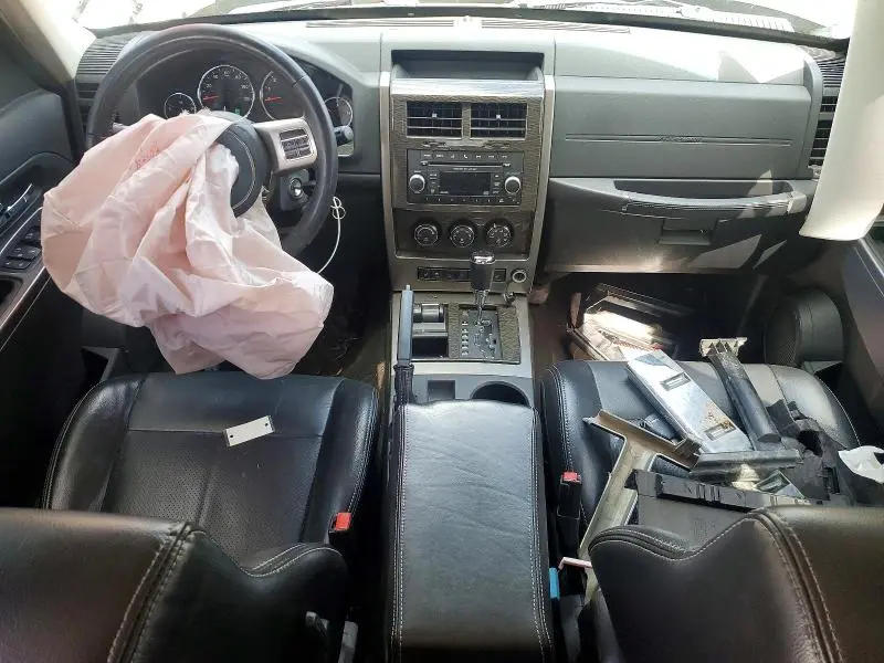2012 JEEP LIBERTY JET  