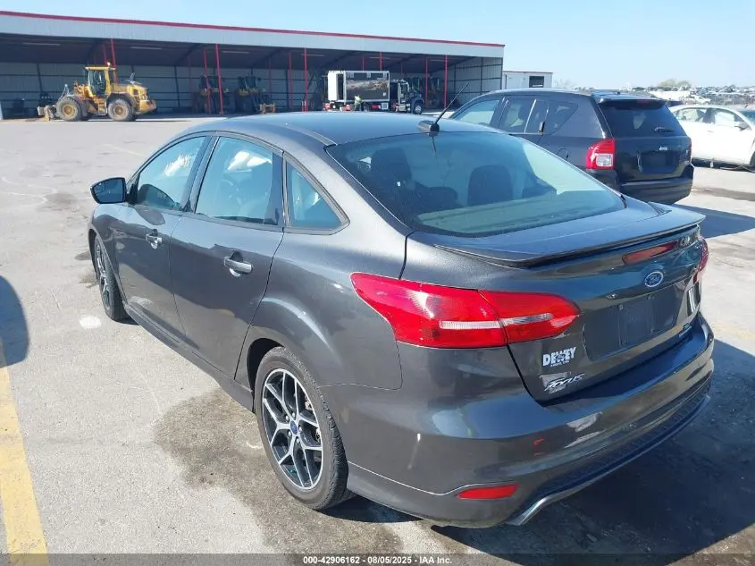 2016 FORD FOCUS SE