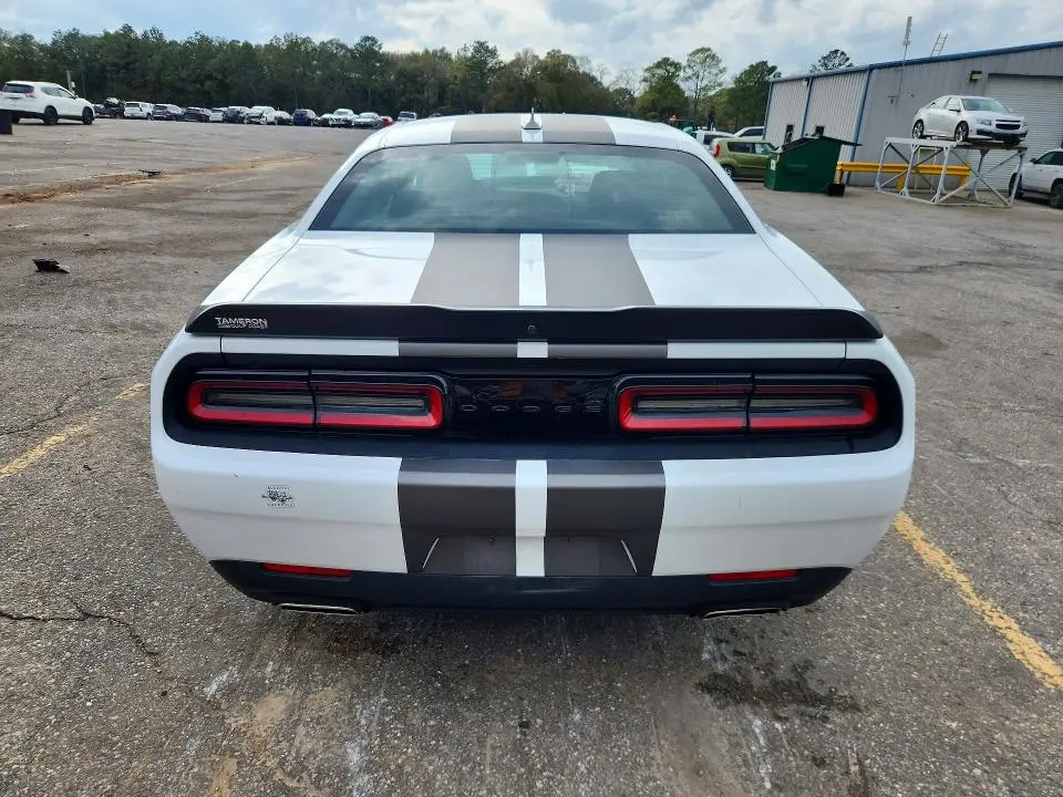 2023 DODGE CHALLENGER SXT  
