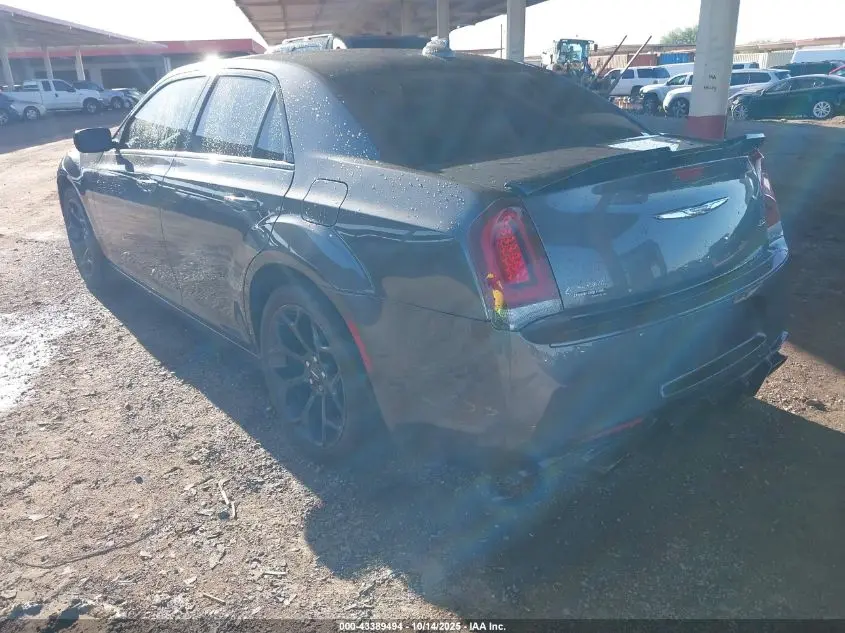 2019 CHRYSLER 300 TOURING