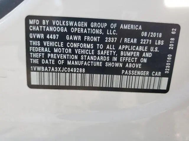 2018 VOLKSWAGEN PASSAT SE  