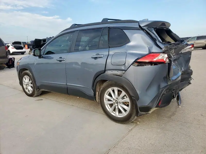 2022 TOYOTA COROLLA CROSS LE  