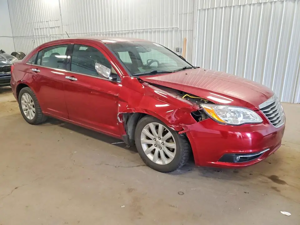 2014 CHRYSLER 200 LIMITED  