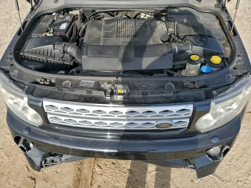 2013 LAND ROVER LR4 HSE LUXURY  