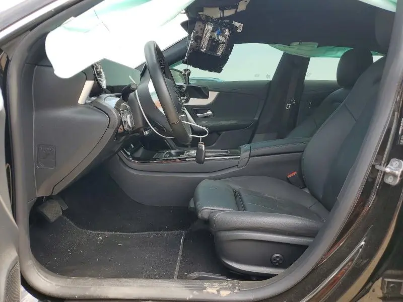 2025 MERCEDES-BENZ CLA 250 4MATIC  