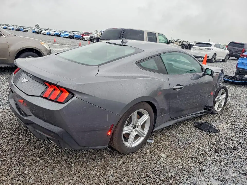 2026 FORD MUSTANG   