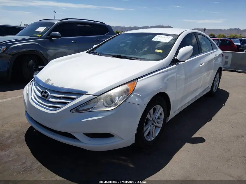 2013 HYUNDAI SONATA GLS