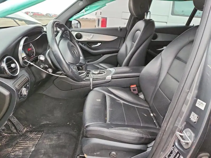 2019 MERCEDES-BENZ GLC 300  