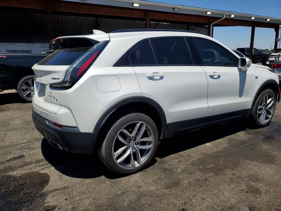 2021 CADILLAC XT4 SPORT  