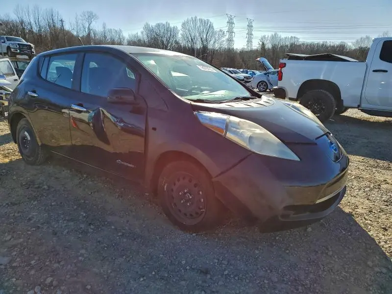 2013 NISSAN LEAF S  