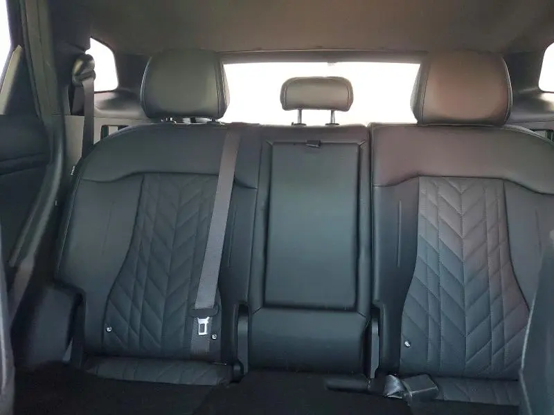 2025 KIA SPORTAGE X LINE  