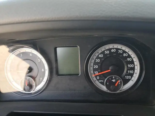 2015 RAM 1500 SLT  