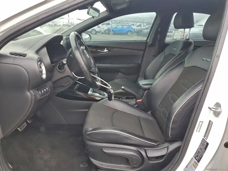 2021 KIA FORTE GT LINE  