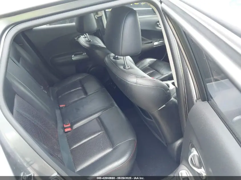 2011 NISSAN JUKE SL