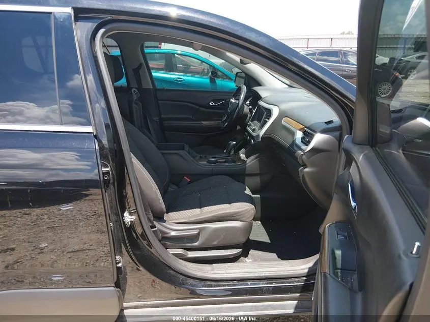 2017 GMC ACADIA SLE-2
