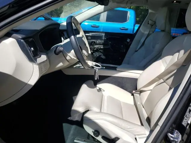 2020 VOLVO XC60 T5 INSCRIPTION  