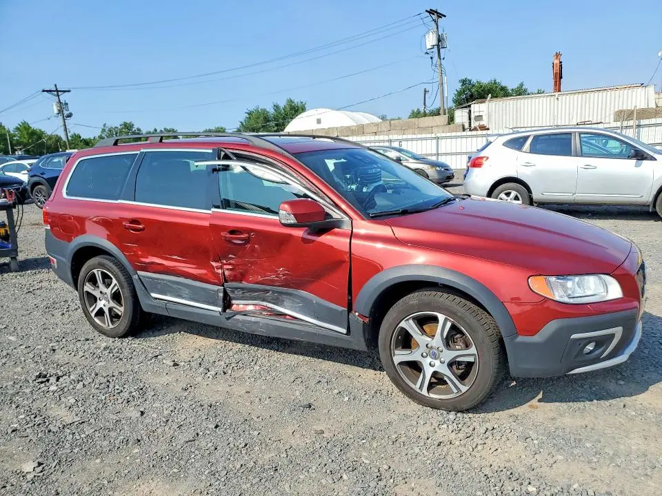 2015 VOLVO XC70 T6 PLATINUM  