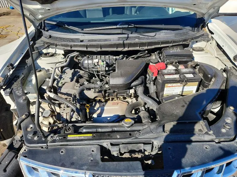 2011 NISSAN ROGUE S  