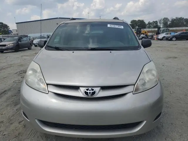 2010 TOYOTA SIENNA CE  