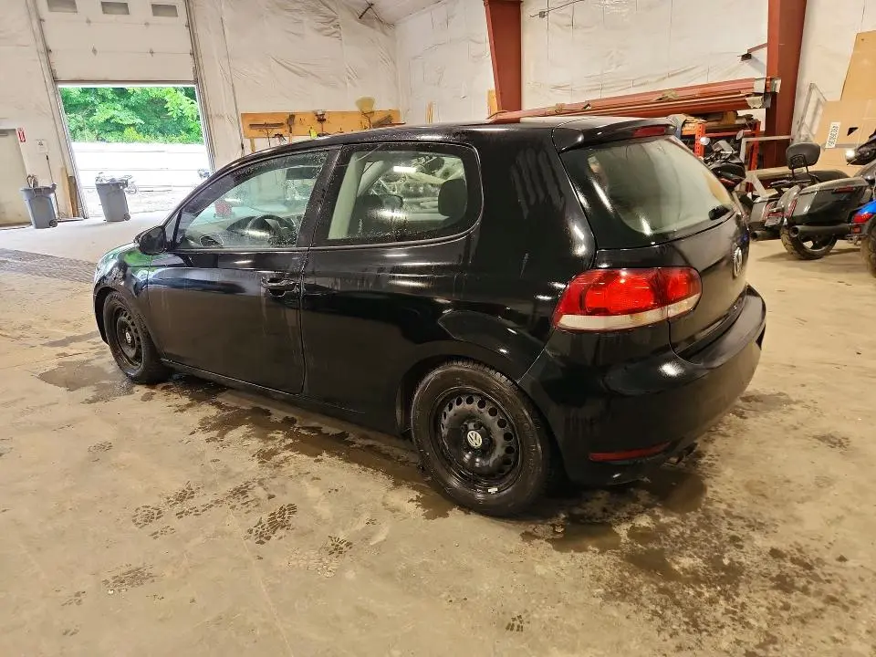 2013 VOLKSWAGEN GOLF   