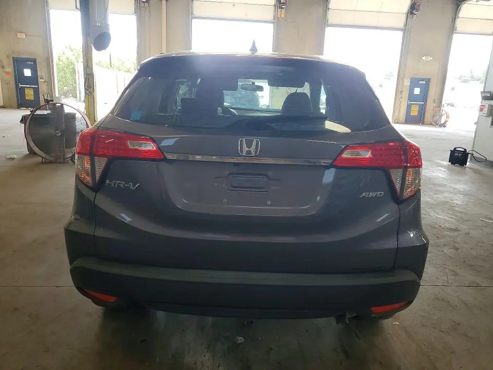 2022 HONDA HR-V LX  