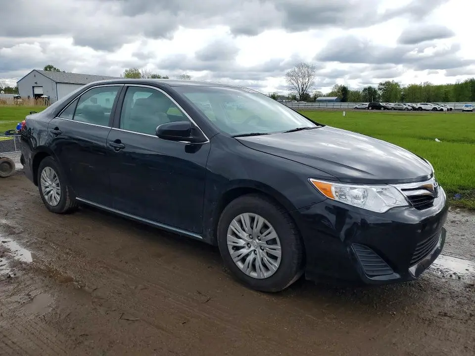 2012 TOYOTA CAMRY LE  