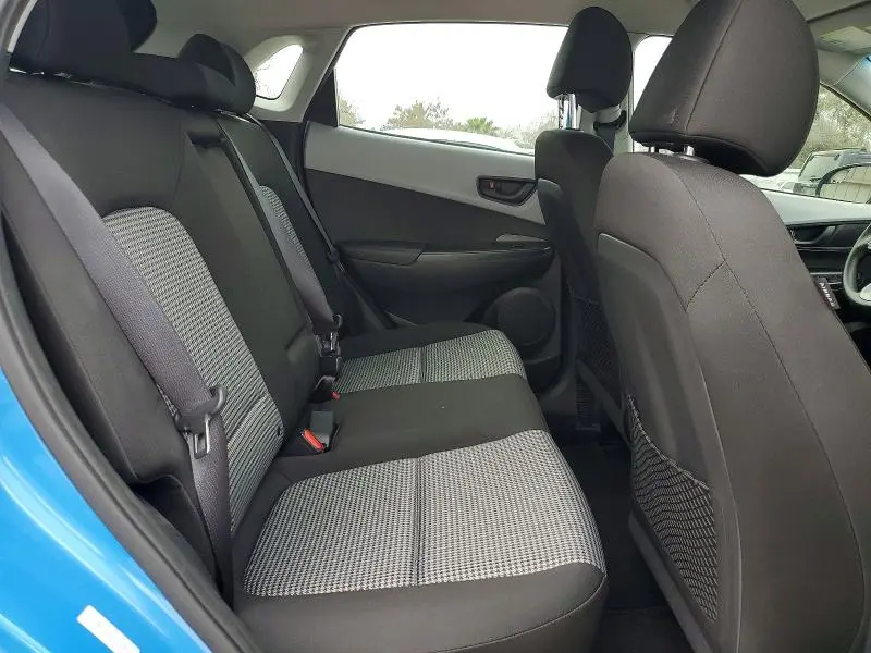 2019 HYUNDAI KONA SE  