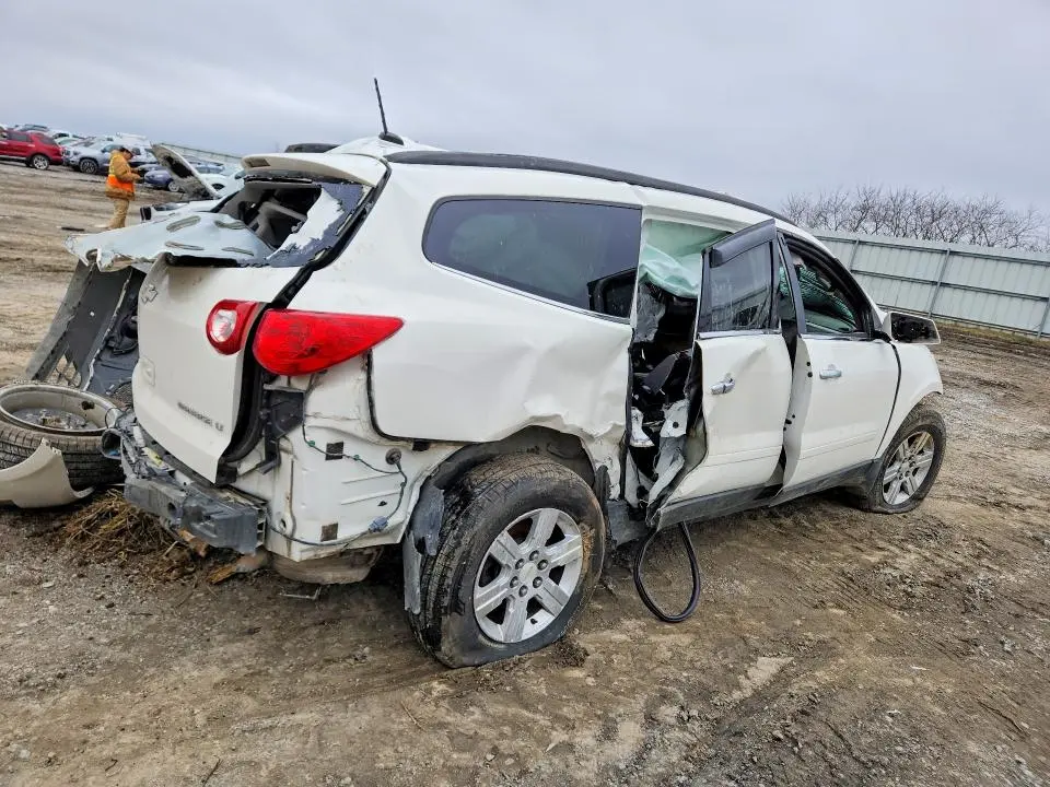 2012 CHEVROLET TRAVERSE LT  