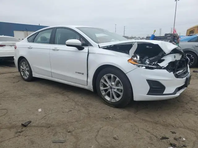 2019 FORD FUSION SE  