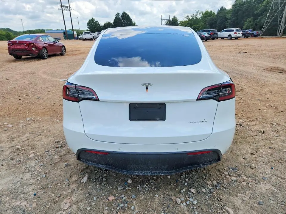 2021 TESLA MODEL Y   