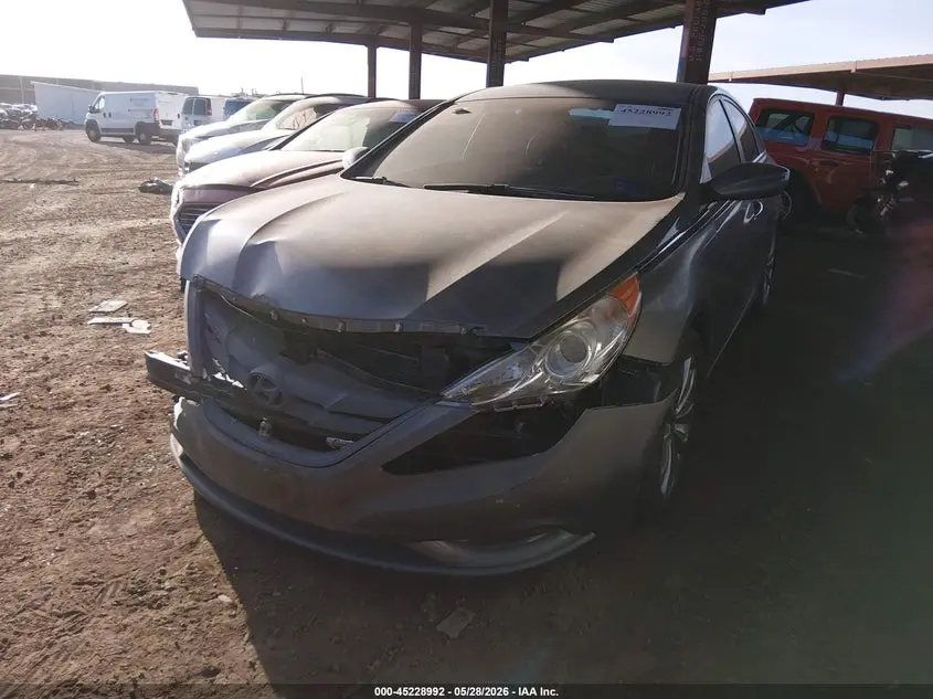 2013 HYUNDAI SONATA SE
