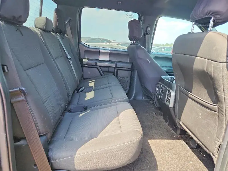 2015 FORD F150 SUPERCREW  