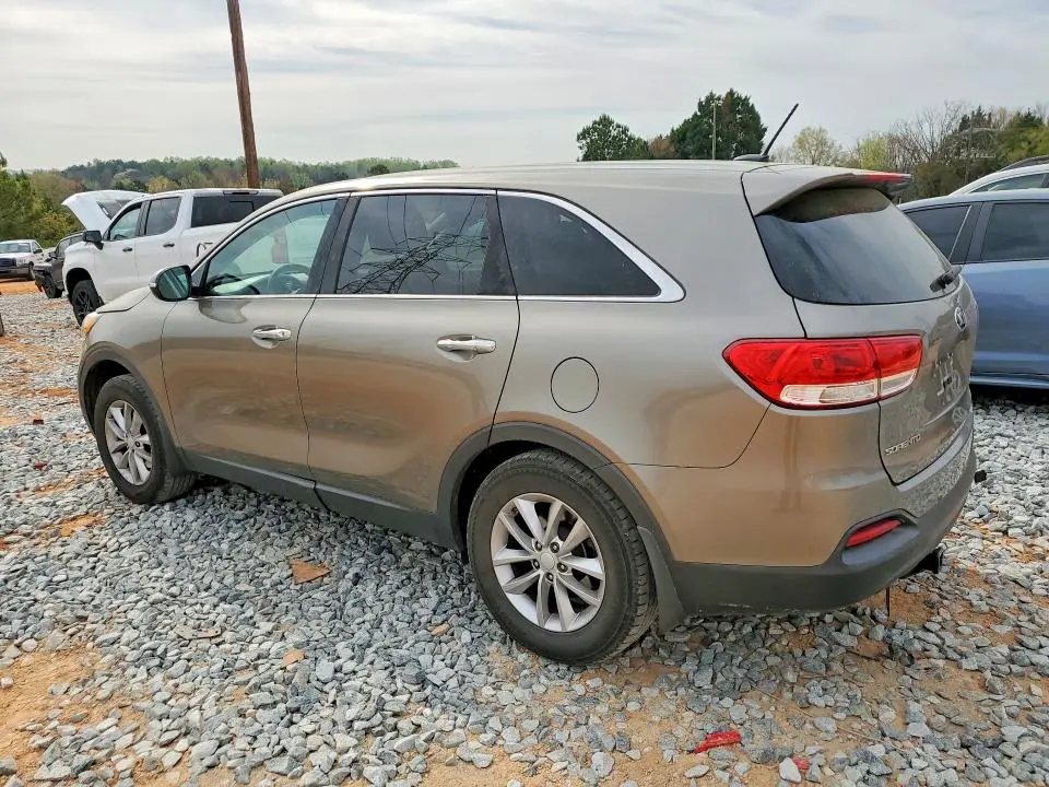 2017 KIA SORENTO L  