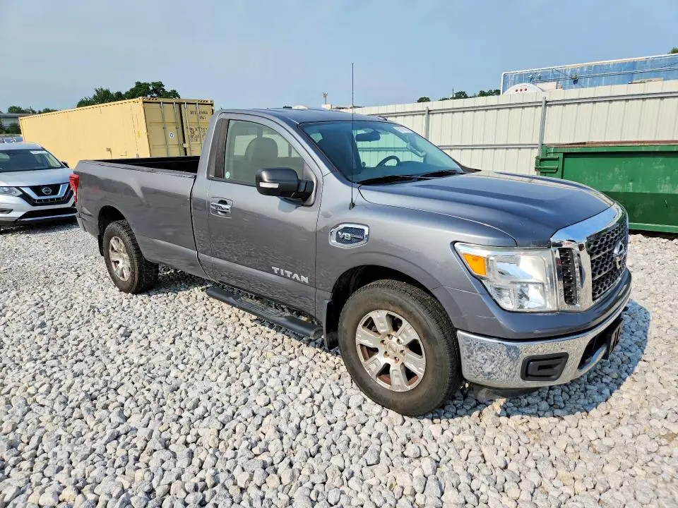 2017 NISSAN TITAN SV  