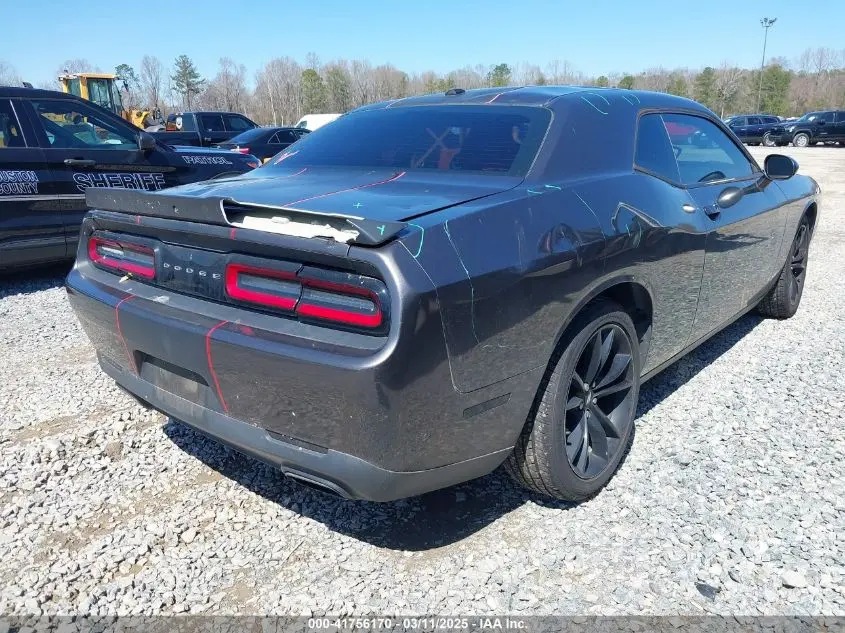 2018 DODGE CHALLENGER SXT