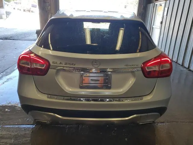 2020 MERCEDES-BENZ GLA 250 4MATIC  