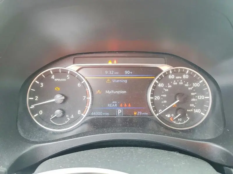 2025 NISSAN ALTIMA SV  