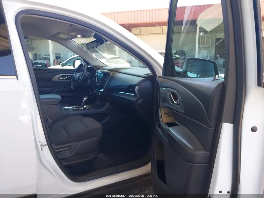 2021 CHEVROLET TRAVERSE FWD LT CLOTH