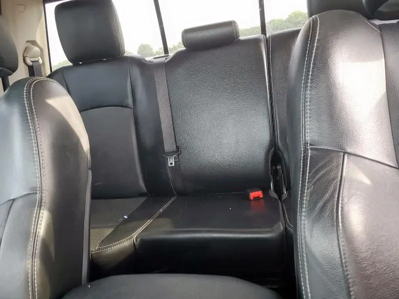 2013 RAM 1500 LARAMIE  