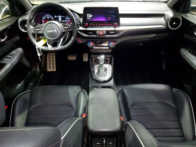 2023 KIA FORTE GT LINE  