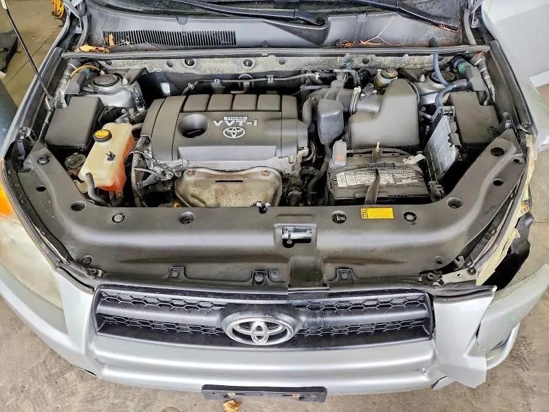 2010 TOYOTA RAV4 BASE  