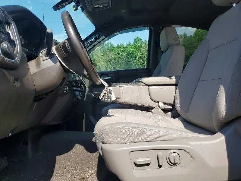 2020 CHEVROLET SILVERADO K1500 LT  