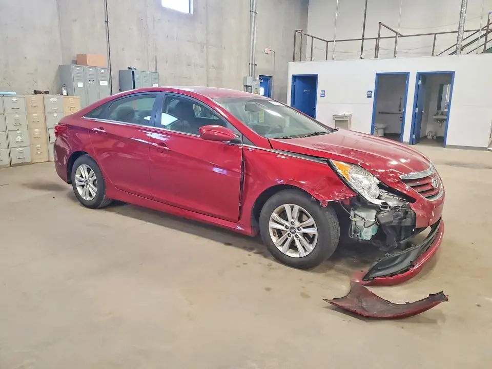 2014 HYUNDAI SONATA GLS  