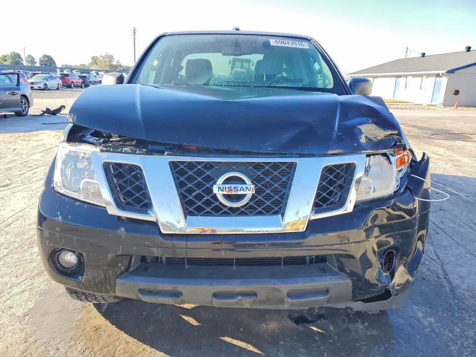 2012 NISSAN FRONTIER S  