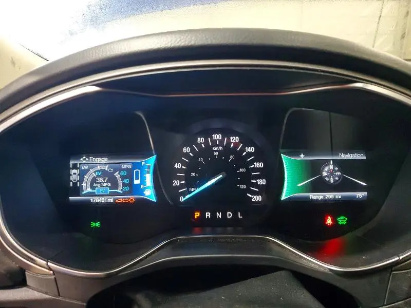 2017 FORD FUSION SE PHEV  