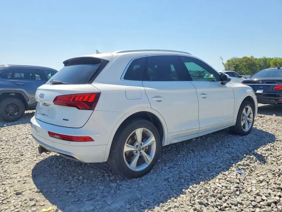 2020 AUDI Q5 PREMIUM PLUS  