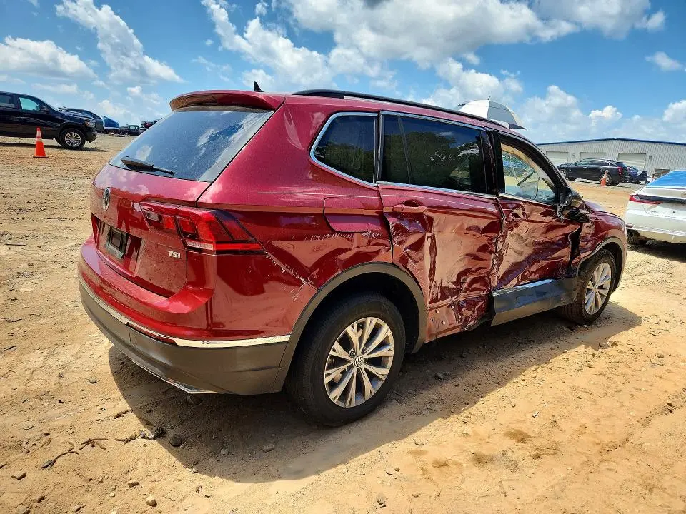 2018 VOLKSWAGEN TIGUAN SE  