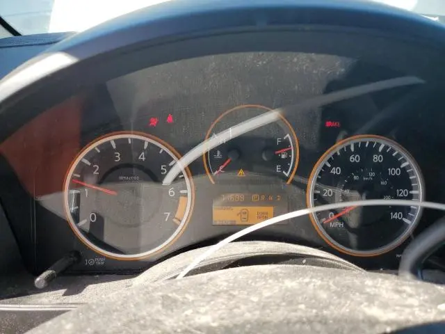 2013 NISSAN TITAN S