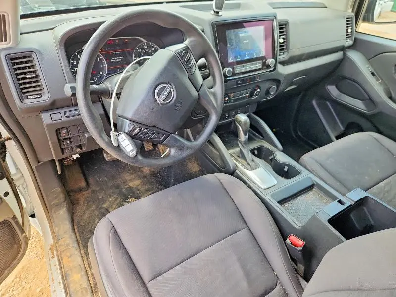 2024 NISSAN FRONTIER S  